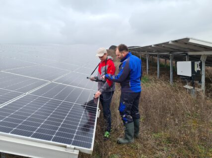 Towards entry "ANYMO – a new way of analyzing polymers in PV modules"